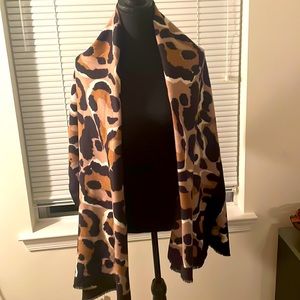 LEOPARD ANIMAL LEOPARD PRINT JUMBO SCARF NWT